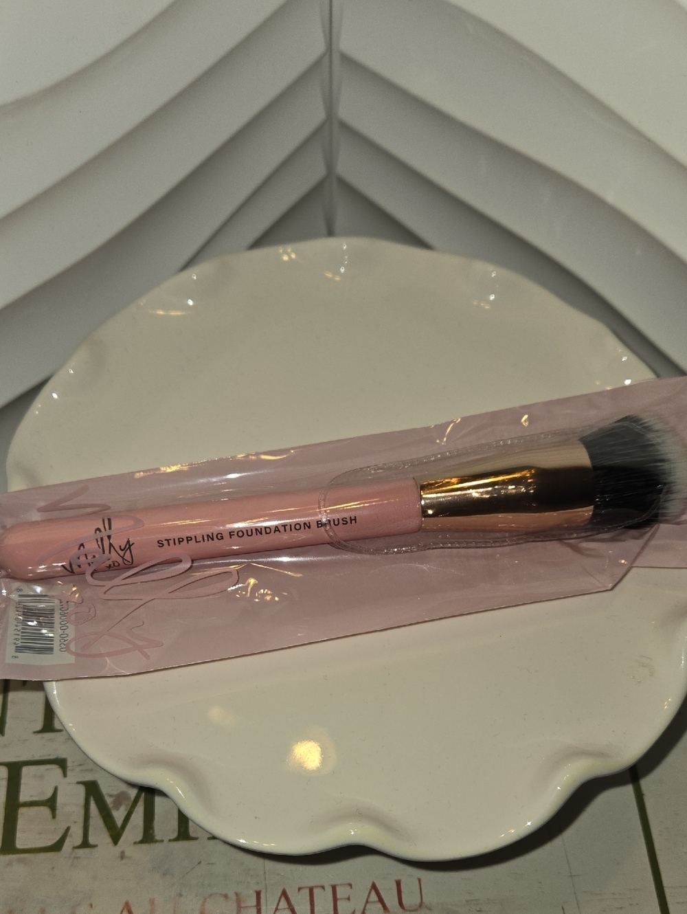 Mally Stippling Foundation Brush
